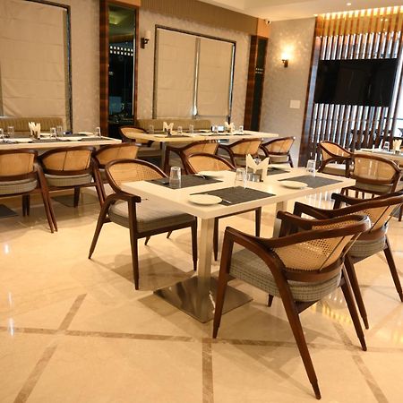 The Mudra Hotel พาราณสี ภายนอก รูปภาพ