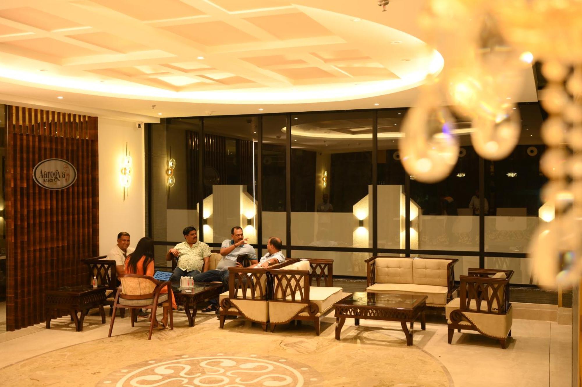 The Mudra Hotel พาราณสี ภายนอก รูปภาพ